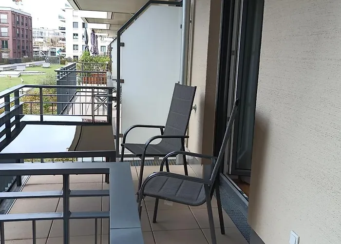 Wunderschoene Direkt An Der Elbe, Alt-und Neustadtnaehe Apartment